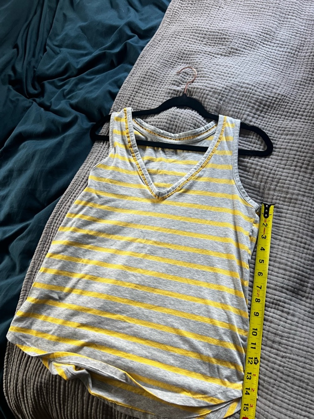 Eddie‎ Bauer Gray and Yellow Striped Crocheted V-Neck Tank - Picture 5 of 7